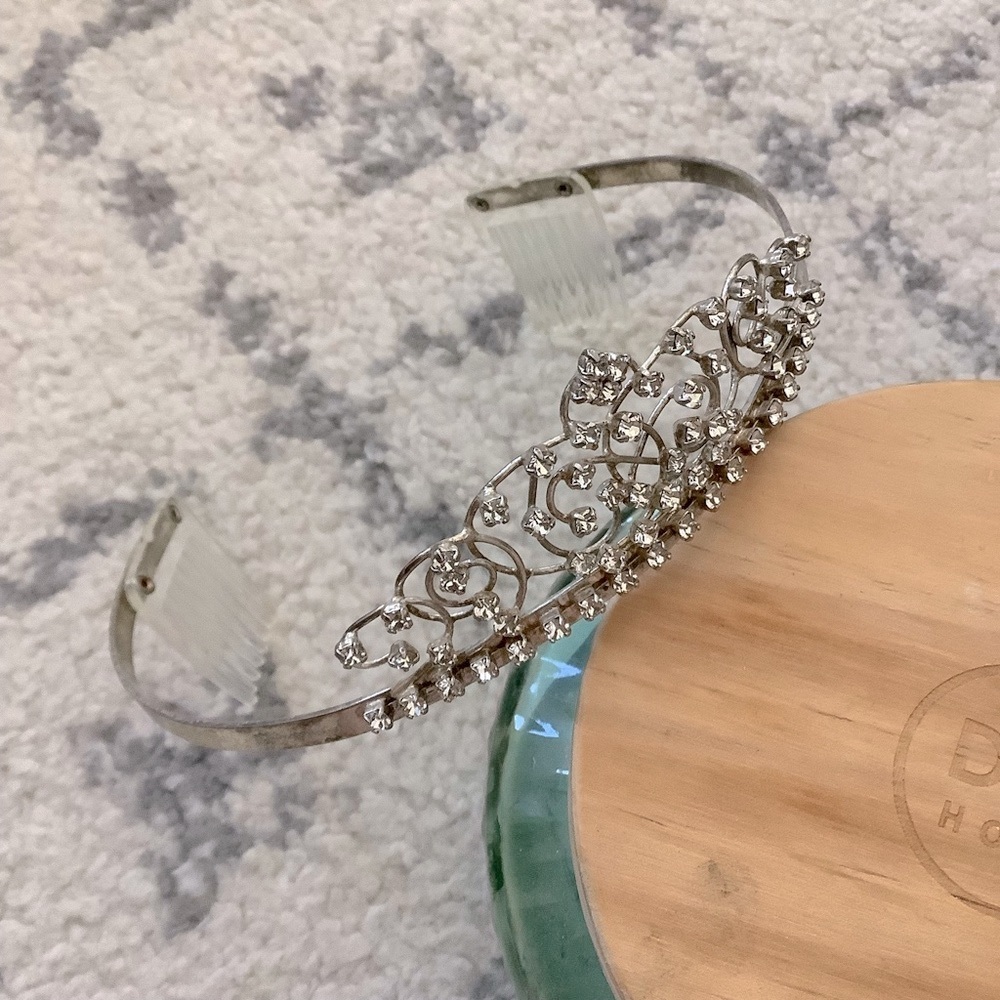 Bridal tiara crown